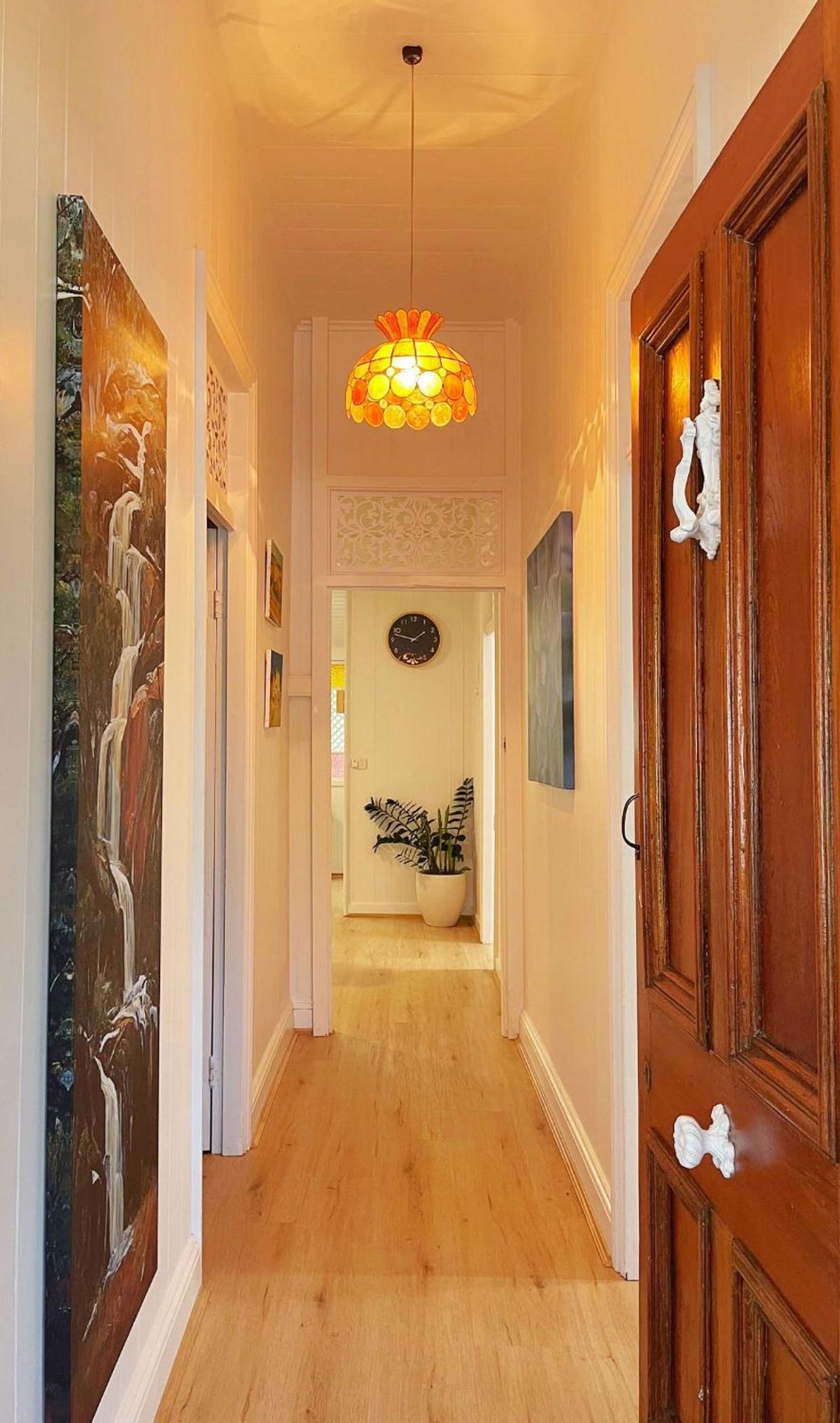 Elegant 5br Queenslander- Walk To Cbd & South Bank